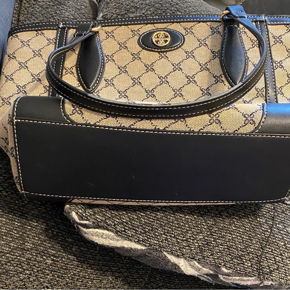 Nine West Black and Tan Patterned Tote - Picture 6 of 6